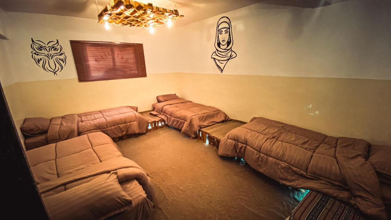 Petra Pottery Hostel วาดี มูซา ภายนอก รูปภาพ